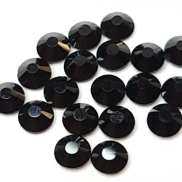 Jet black non-hotfix flatback glass rhinestones
