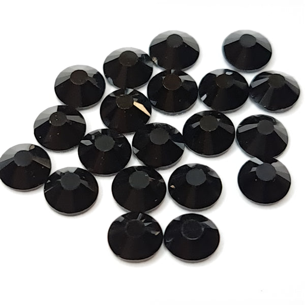 Jet black non-hotfix flatback glass rhinestones
