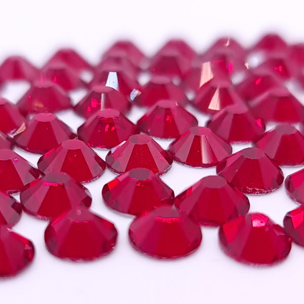 Siam red flatback glass rhinestones