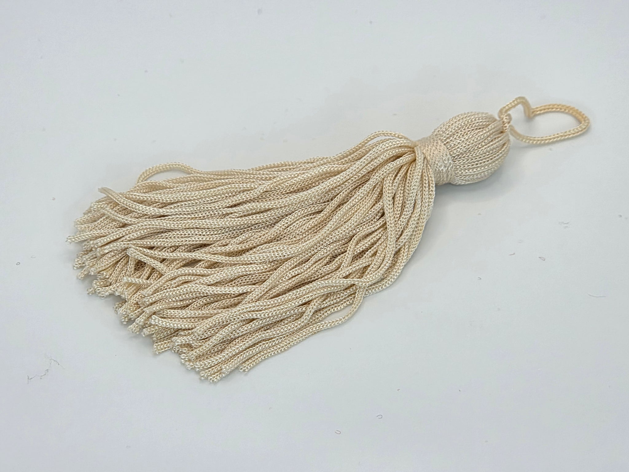 100mm Tassel Antique Cream