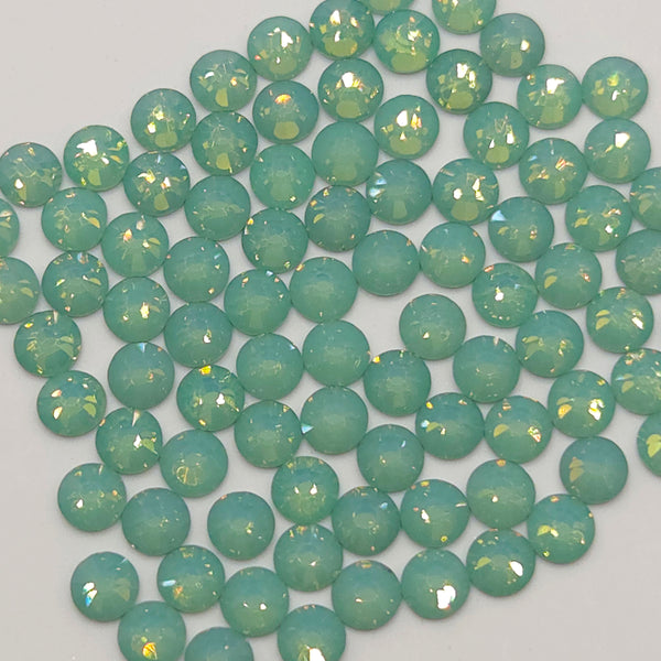 Green Opal Non-Hotfix Flatback Glass Rhinestones