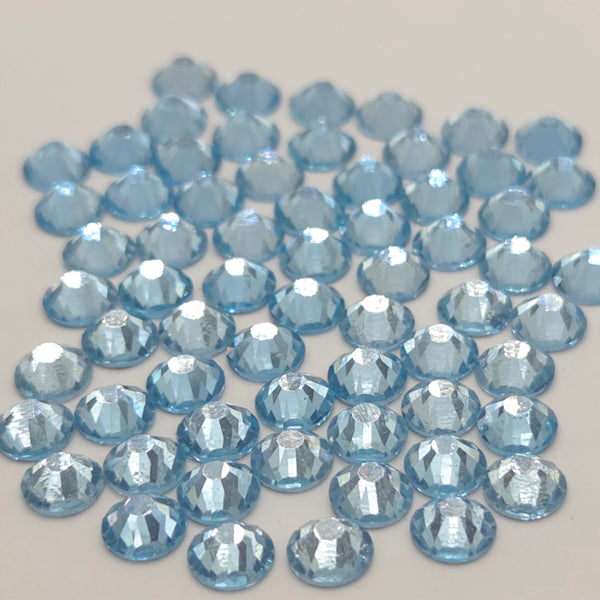 Ice Blue Non-Hotfix Flatback Glass Rhinestones