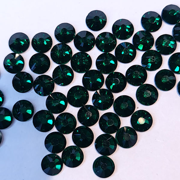 Emerald Green Non-Hotfix Flatback Glass Rhinestones