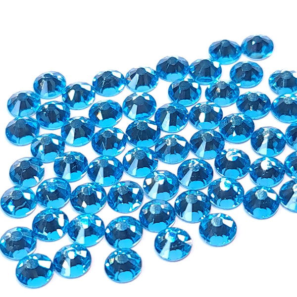 Aquamarine flatback glass rhinestones